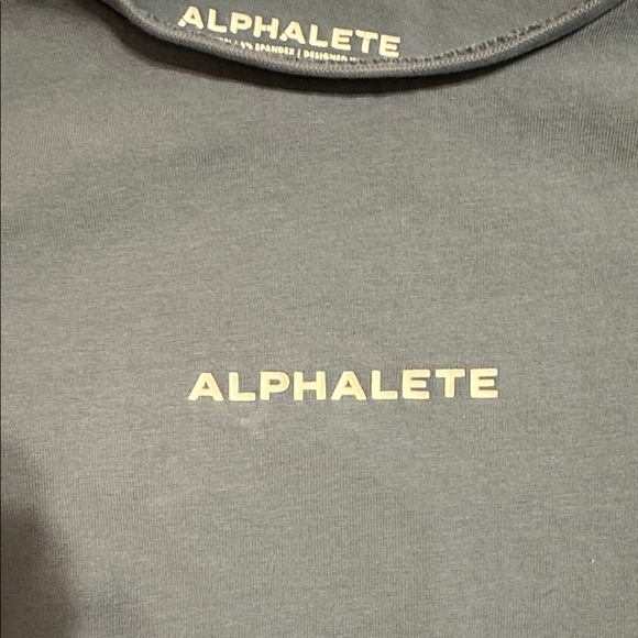 Alphalete Teal Cropped Long Sleeve Shirt - Picture 2 of 4